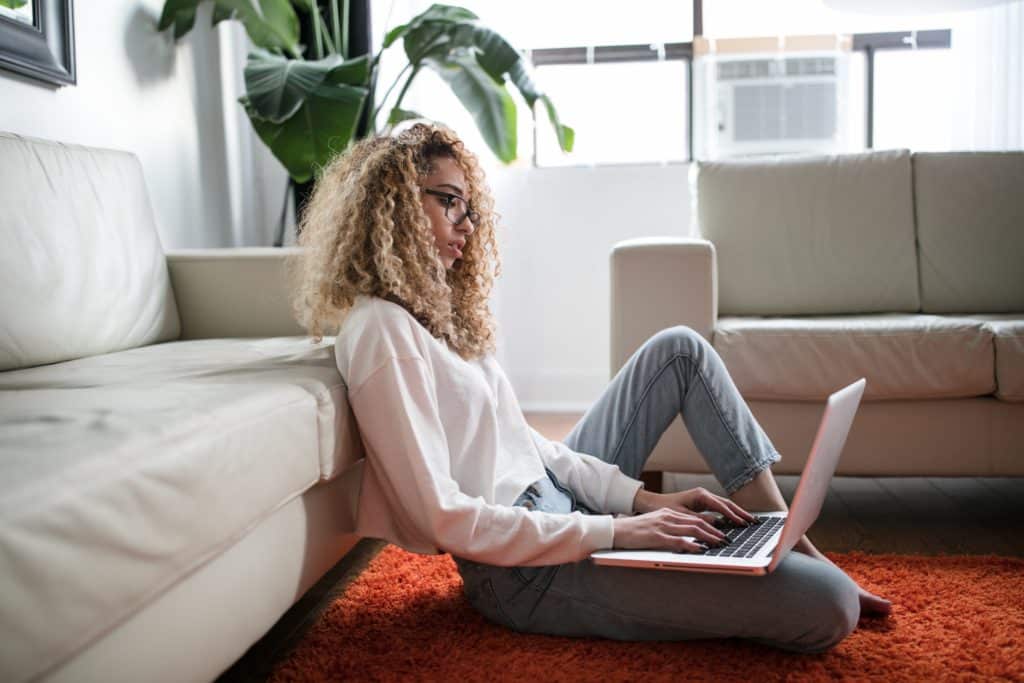 Losgelöste Achtsamkeit, Arbeit im Homeoffice